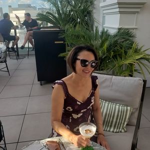 Meet your Posher, Gina